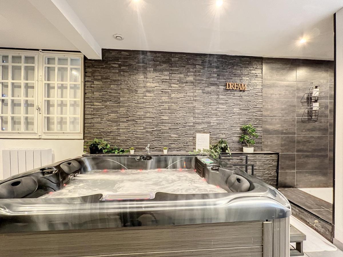Dream Loft Jacuzzi - Sauna Breszt Kültér fotó